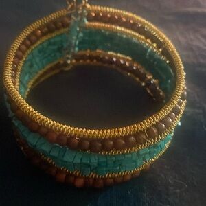 Fun tassel memory wire bracket